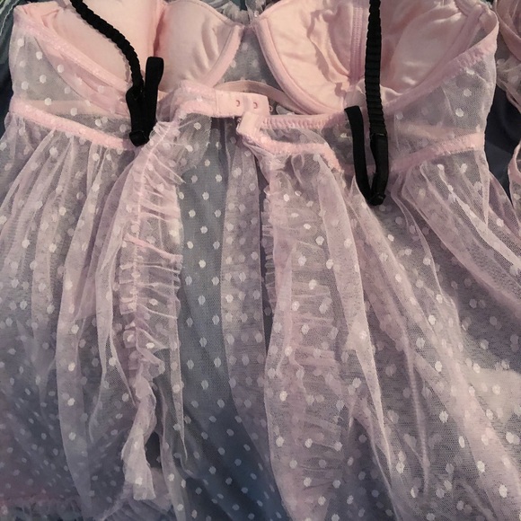 🎅🏻sheer pink and white teddy - Picture 7 of 7